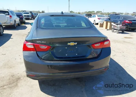 2018 Chevrolet Malibu Lt z USA, uszkodzony, nr VIN 1G1ZD5ST8JF136108